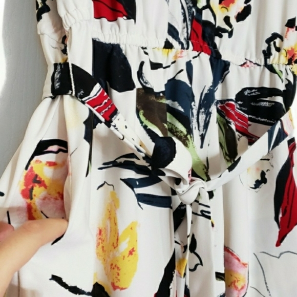 โ Signature Collection ๐ Dress with Pockets - Picture 4 of 9